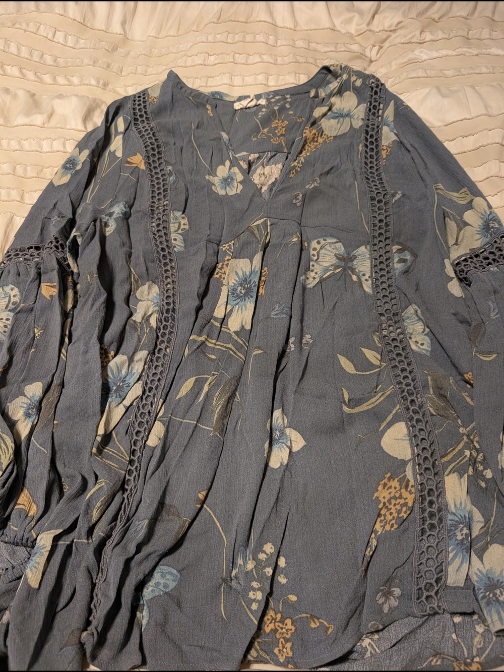 torrid Dusty Blue Floral Lace-Trim V-Neck Blouse